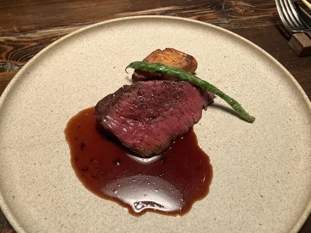 【神楽坂ディナー】パン・デ・フィロゾフのビストロ「Deux Feuilles(ドゥ・フイユ)」で夫婦の日ディナー|大満足の夜